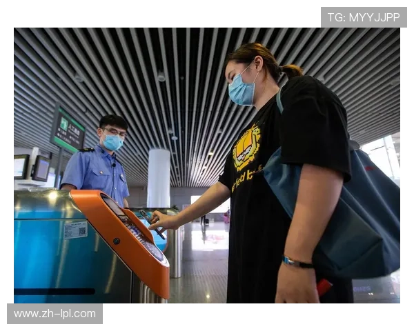 法甲打击黄牛票新规生效，实名制购票全覆盖