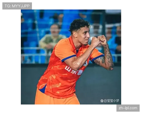 山东泰山外援克雷桑社交媒体晒恢复训练视频,有望下轮复出 山东泰山外援克雷桑社交媒体晒恢复训练视频,有望下轮复出