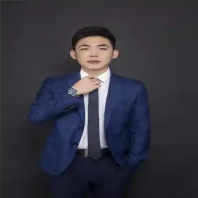 万哲